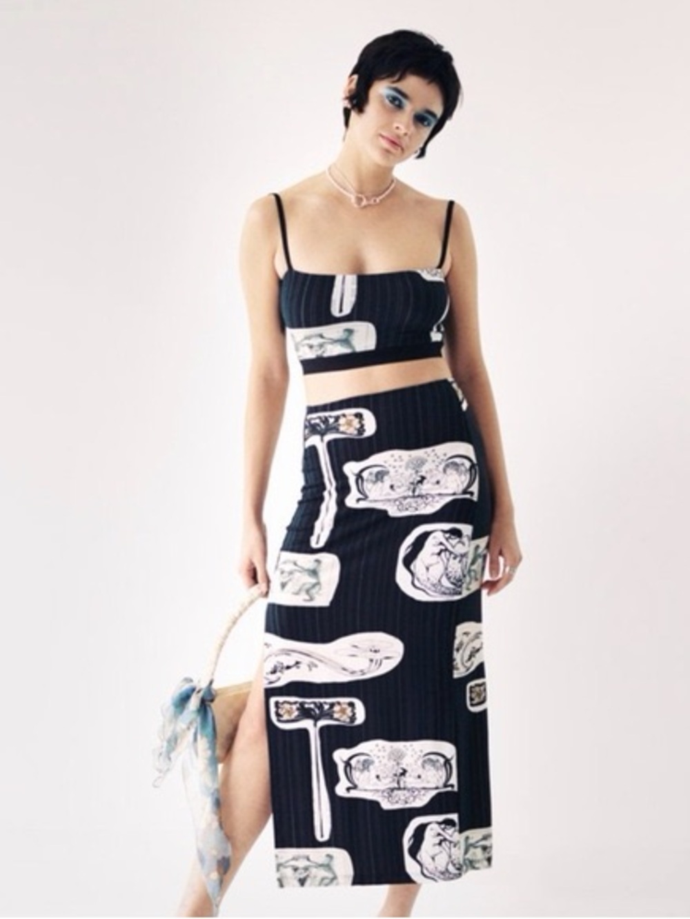 Elliss London Pinstripe Ex Libris Printed Crop Top Size L